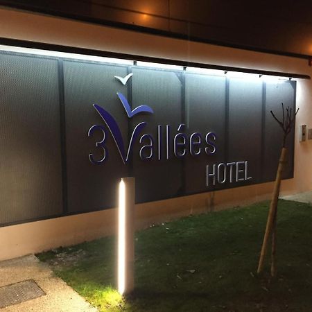 Hotel Les 3 Vallees Saran Bagian luar foto