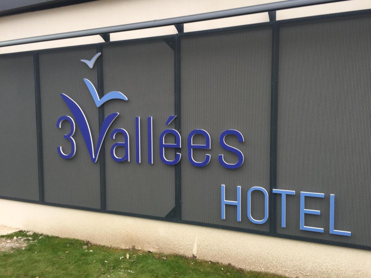 Hotel Les 3 Vallees Saran Bagian luar foto