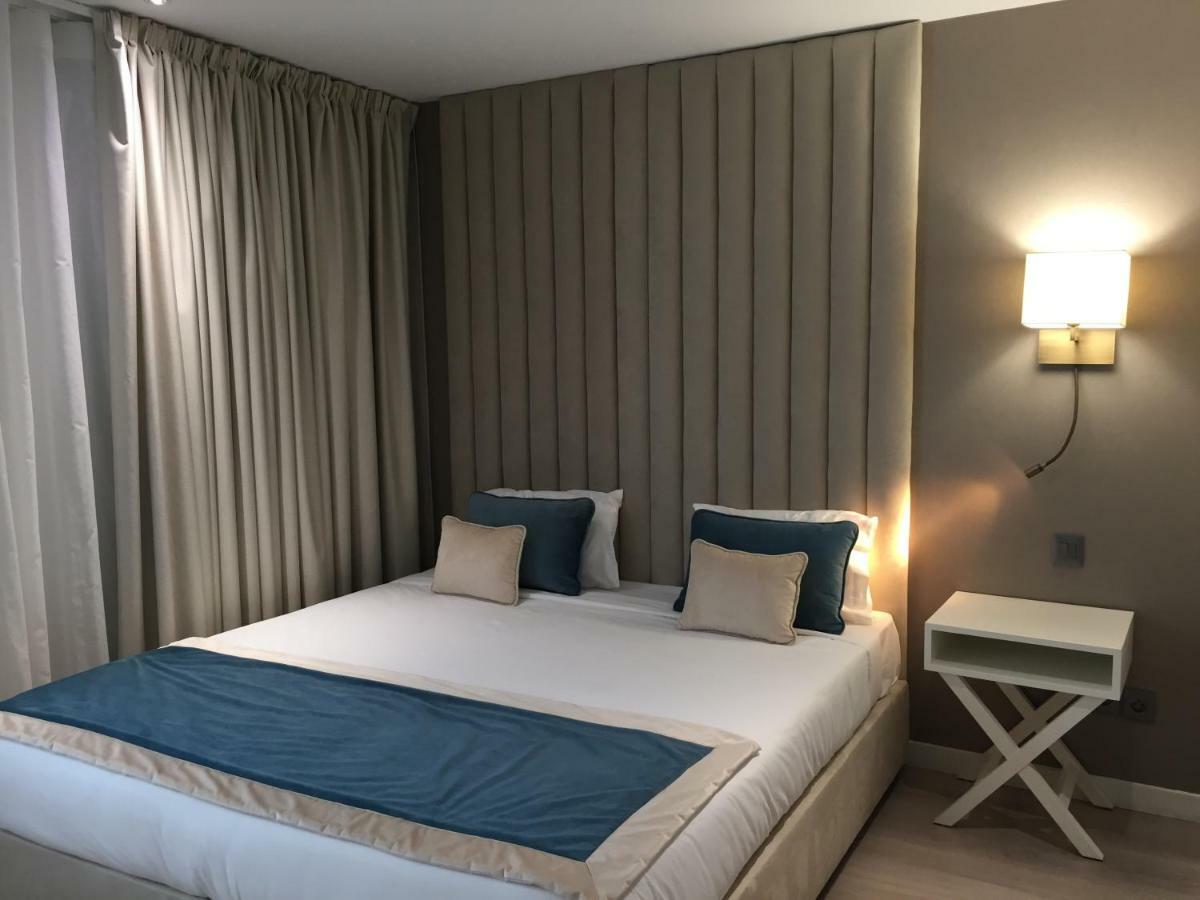 Hotel Les 3 Vallees Saran Bagian luar foto