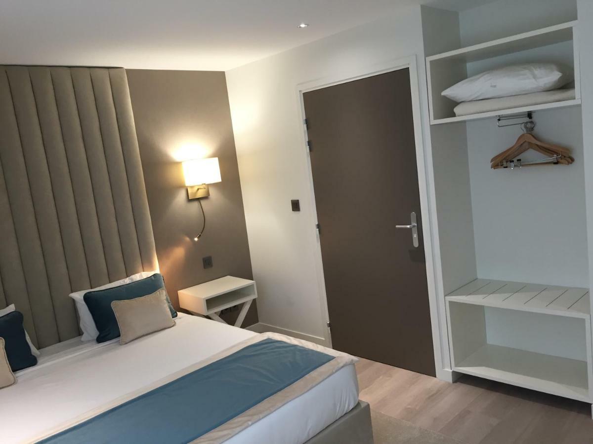 Hotel Les 3 Vallees Saran Bagian luar foto